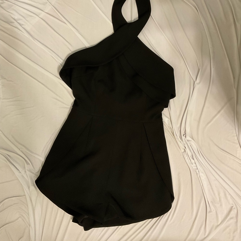 Finders Keeps Evening shorts jumpsuit size small
